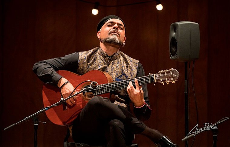 CICUS - 21 GRADOS 2022. Recital de Guitarra. Espectáculo flamenco con Jerónimo Maya en Cicus de Sevilla (Granada) - EscenaenSevilla.es