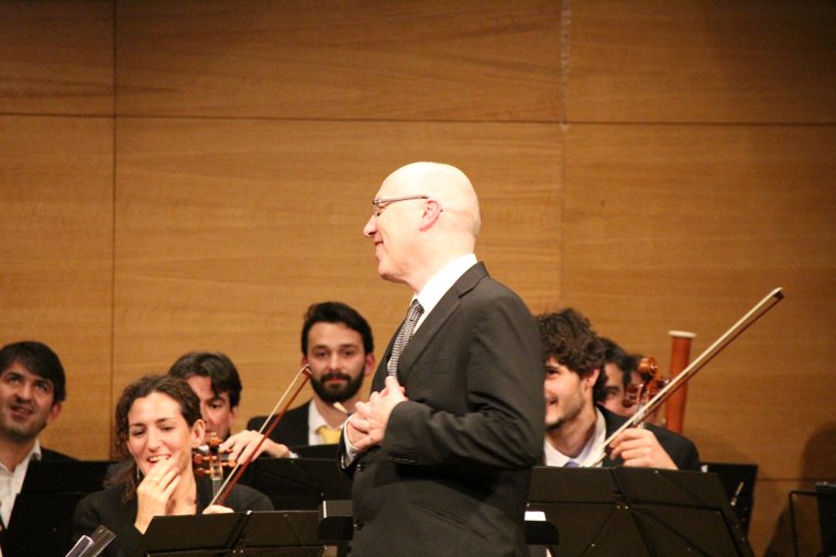 Orquesta Bética de Cámara / Argentina voz / Michael Thomas director